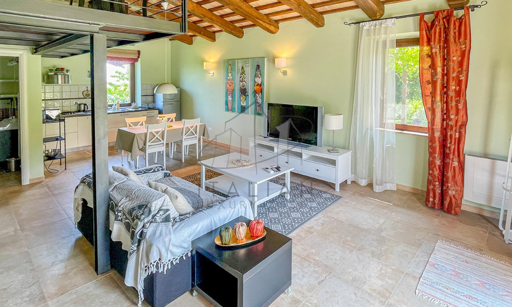 Farmhouse Sant Angelo In Pontano Marche Italy Pool
