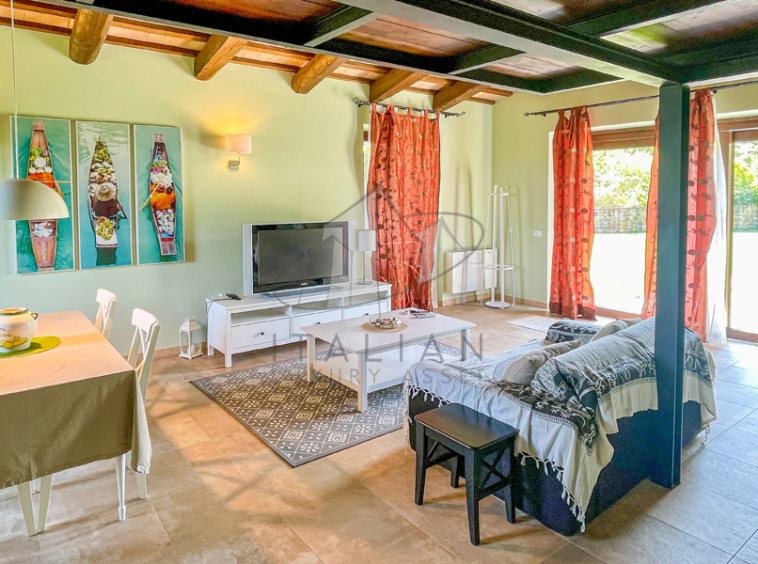 Farmhouse Sant Angelo In Pontano Marche Italy Pool