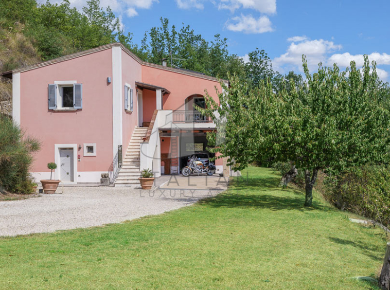 Villa Ascoli Piceno Marche Italy Panorama