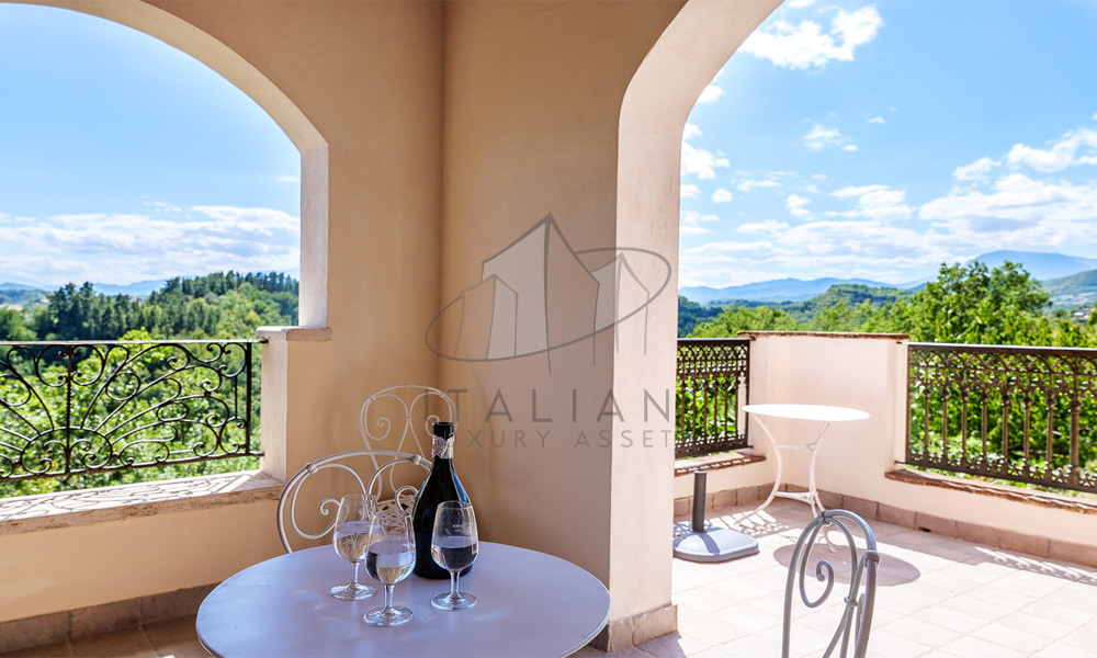 Villa Ascoli Piceno Marche Italy Panorama