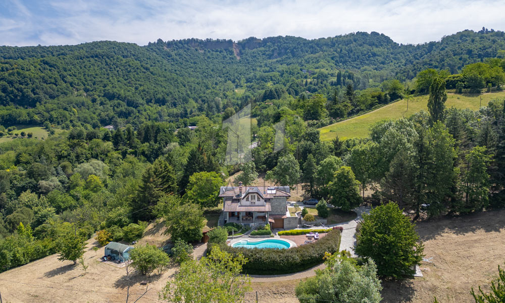 Villa Monzuno Bologna Emilia Romagna Italy Pool