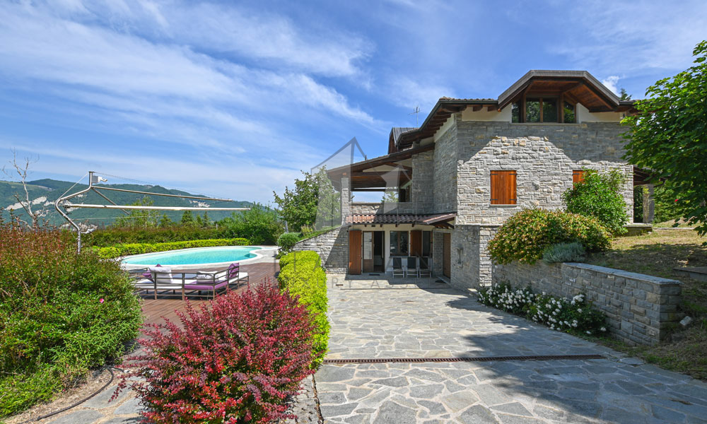Villa Monzuno Bologna Emilia Romagna Italy Pool