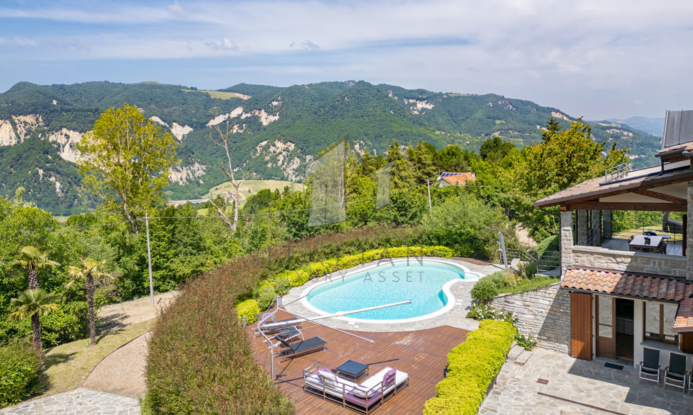 Villa Monzuno Bologna Emilia Romagna Italy Pool
