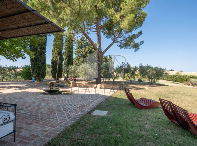 Agriturismo Farmhouse Castiglione del Lago Umbria Italy