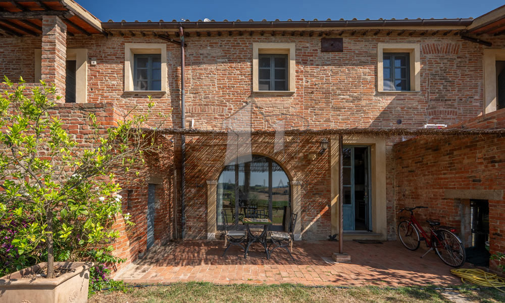 Agriturismo Farmhouse Castiglione del Lago Umbria Italy