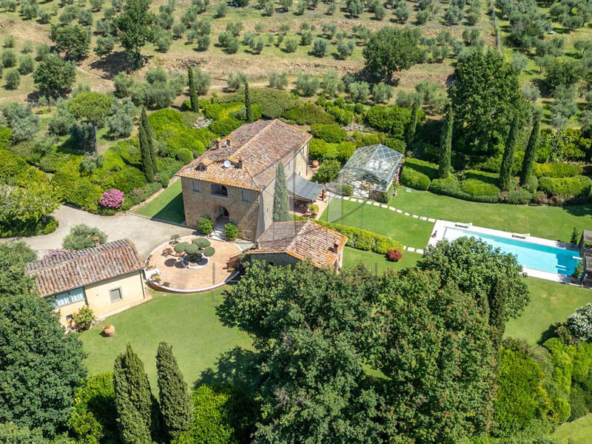 Estate Arezzo Tuscany Valdichiana Pool Cinema