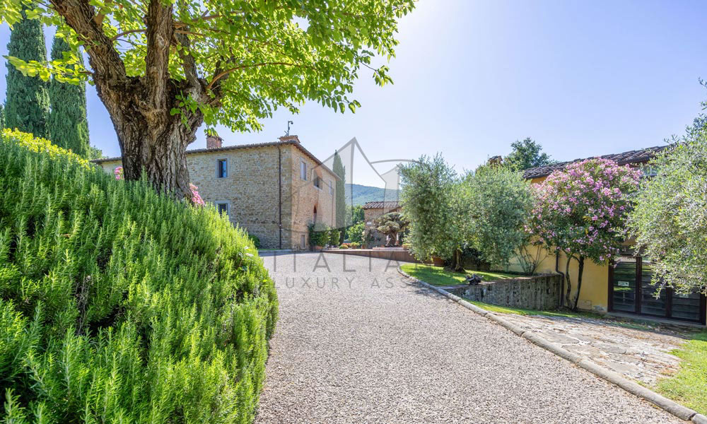 Estate Arezzo Tuscany Valdichiana Pool Cinema