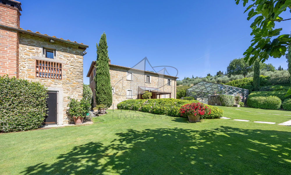 Estate Arezzo Tuscany Valdichiana Pool Cinema