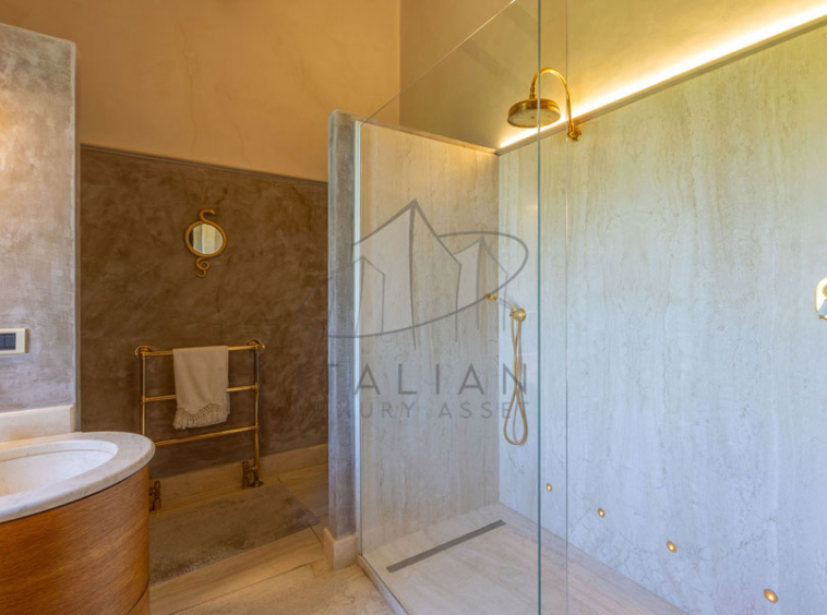 Estate Arezzo Tuscany Valdichiana Pool Cinema