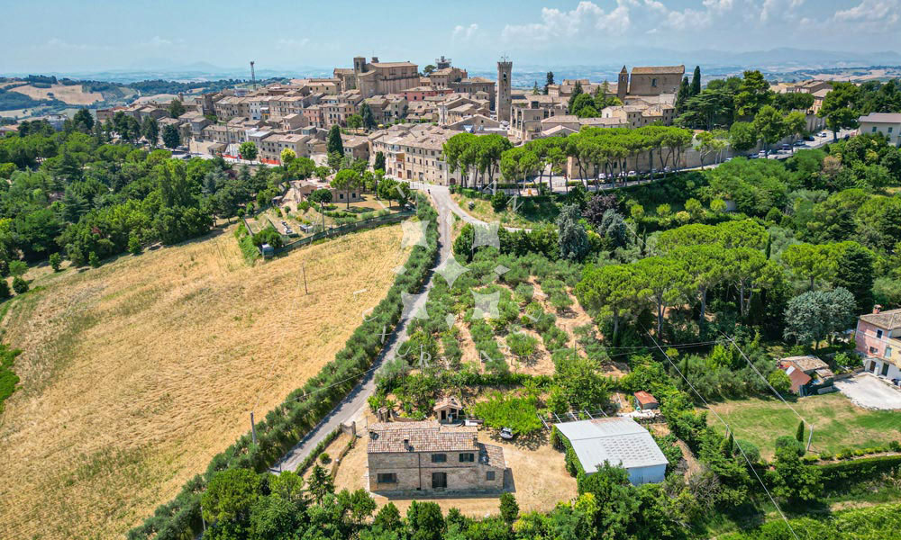 Farmhouse Montelupone Macerata Marche Panorama Italy