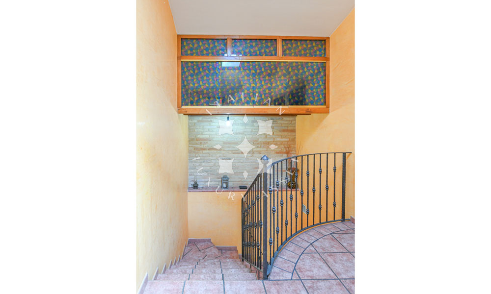 Farmhouse Montelupone Macerata Marche Panorama Italy