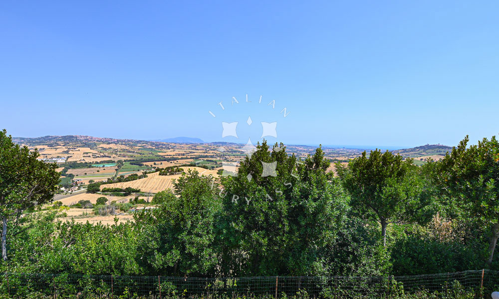 Farmhouse Montelupone Macerata Marche Panorama Italy