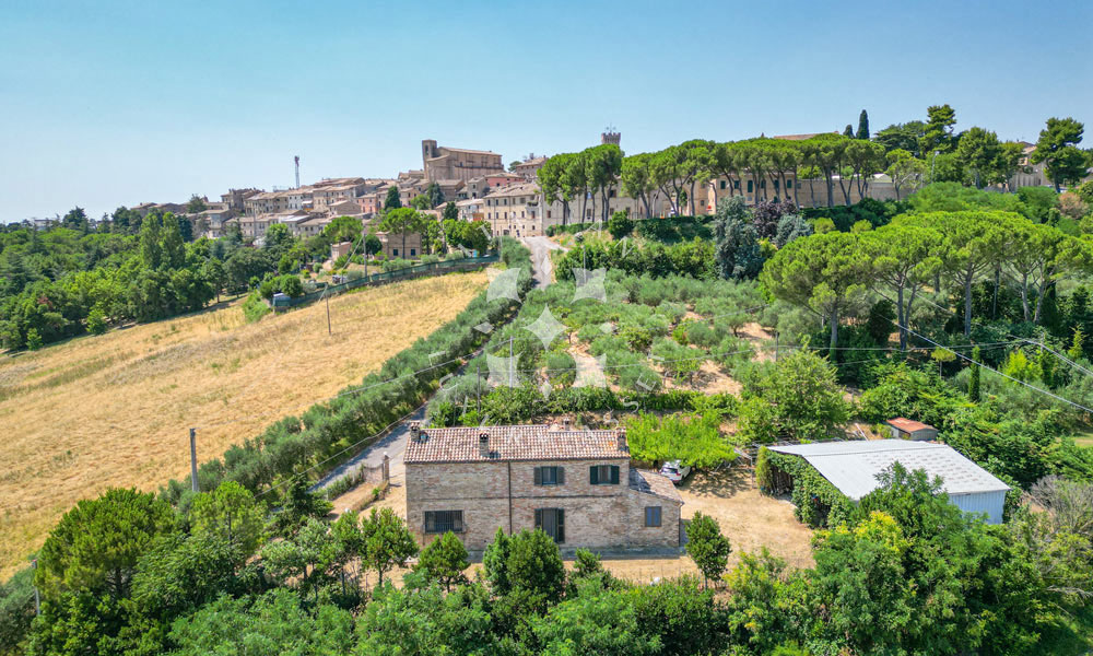 Farmhouse Montelupone Macerata Marche Panorama Italy