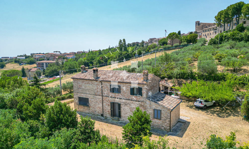 Farmhouse Montelupone Macerata Marche Panorama Italy