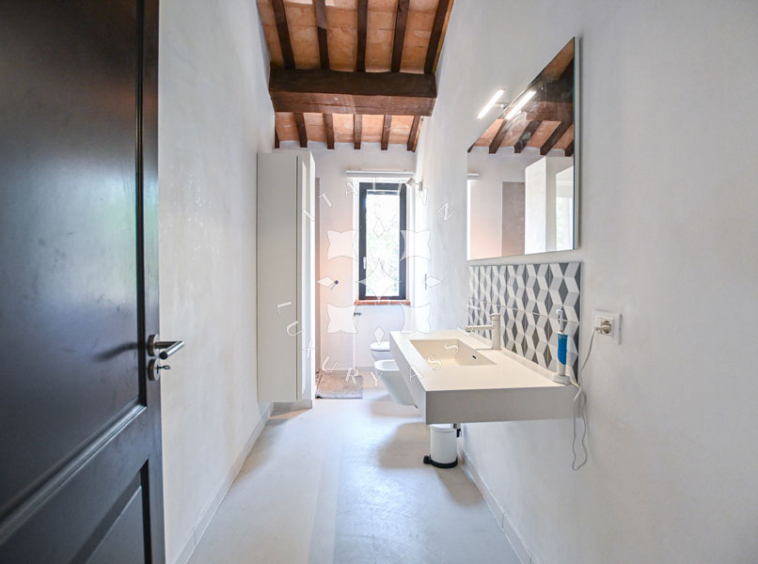 Hamlet Castelraimondo Macerata Marche Italy Pool