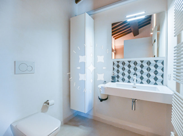 Hamlet Castelraimondo Macerata Marche Italy Pool