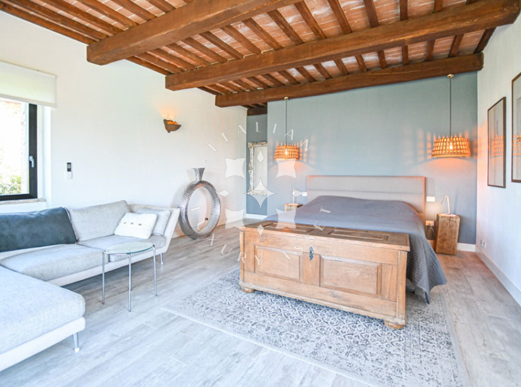 Hamlet Castelraimondo Macerata Marche Italy Pool