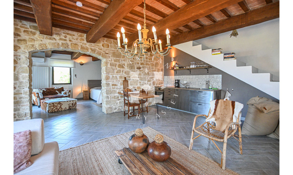 Hamlet Castelraimondo Macerata Marche Italy Pool