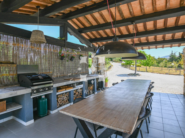 Hamlet Castelraimondo Macerata Marche Italy Pool