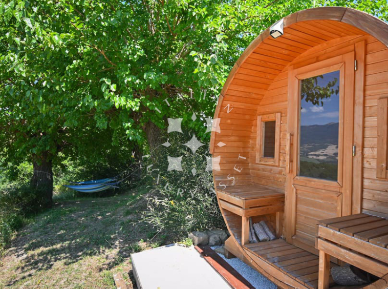 Hamlet Castelraimondo Macerata Marche Italy Pool