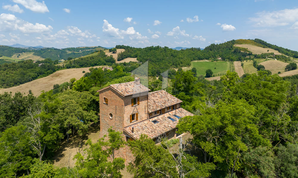Watchtower Farmhouse Urbino Montefeltro Marche Italy