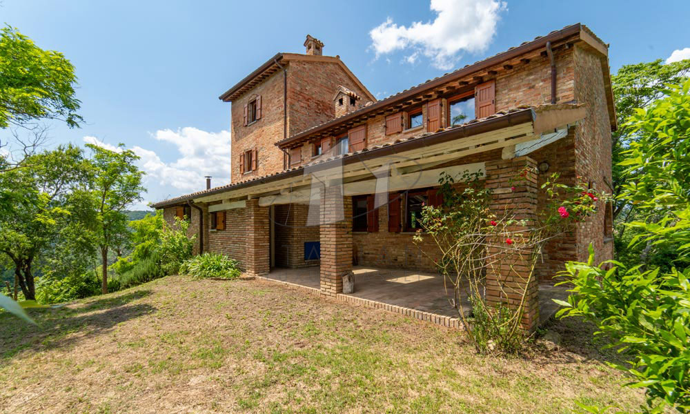 Watchtower Farmhouse Urbino Montefeltro Marche Italy