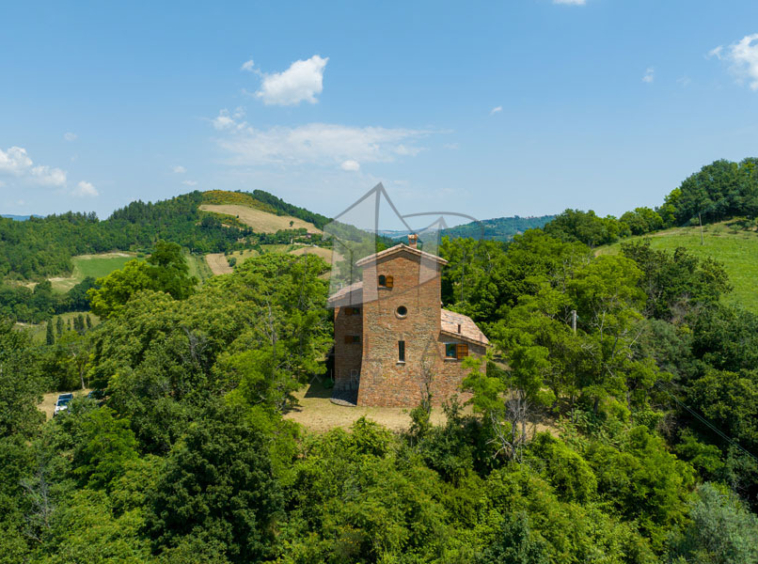 Watchtower Farmhouse Urbino Montefeltro Marche Italy
