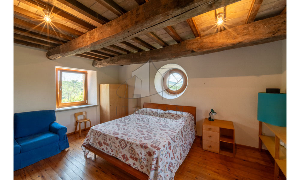 Watchtower Farmhouse Urbino Montefeltro Marche Italy