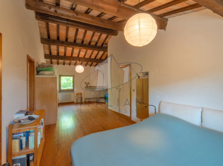 Watchtower Farmhouse Urbino Montefeltro Marche Italy