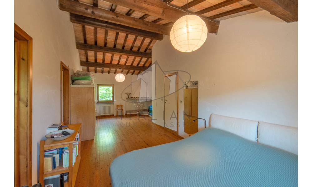 Watchtower Farmhouse Urbino Montefeltro Marche Italy