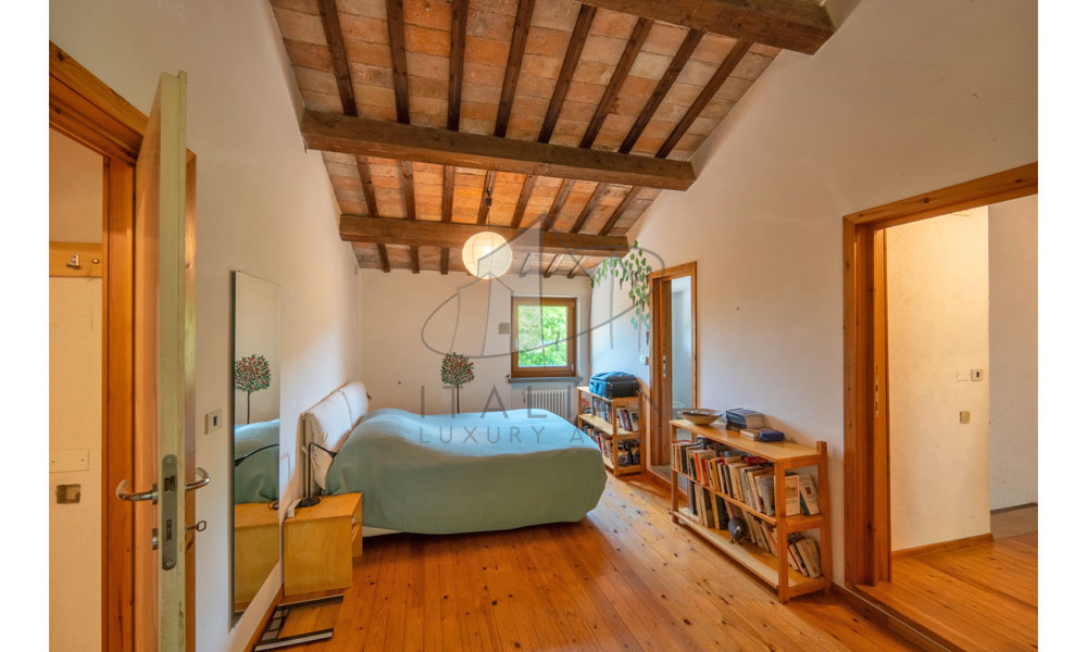 Watchtower Farmhouse Urbino Montefeltro Marche Italy