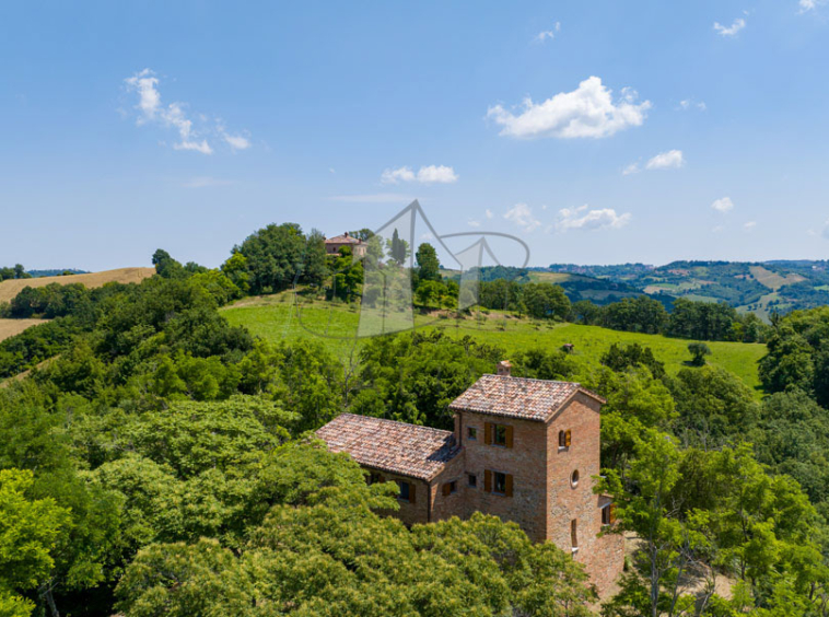 Watchtower Farmhouse Urbino Montefeltro Marche Italy
