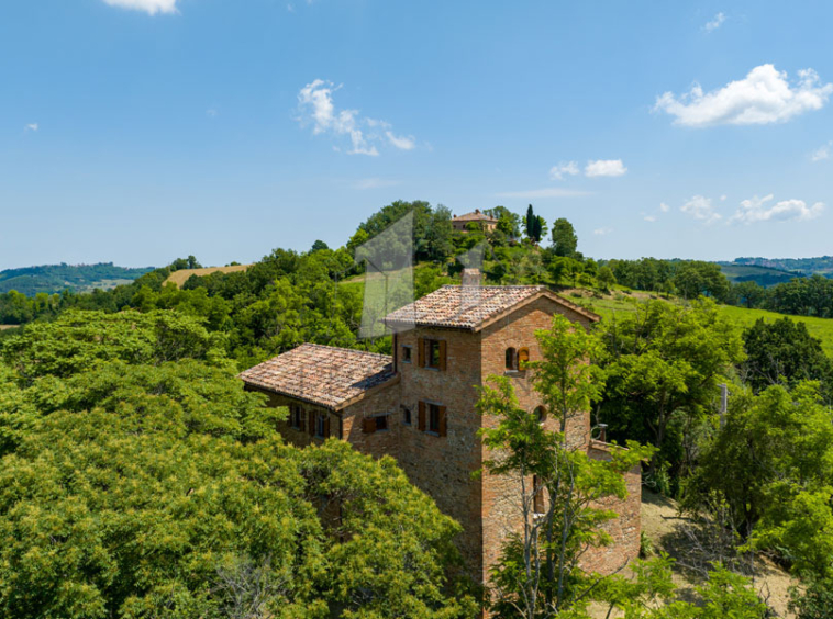 Watchtower Farmhouse Urbino Montefeltro Marche Italy