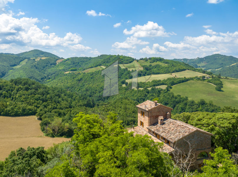Watchtower Farmhouse Urbino Montefeltro Marche Italy