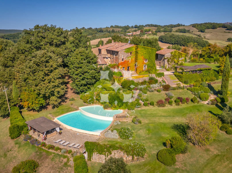 Country Estate Chiusdino Siena Tuscany Italy Pool
