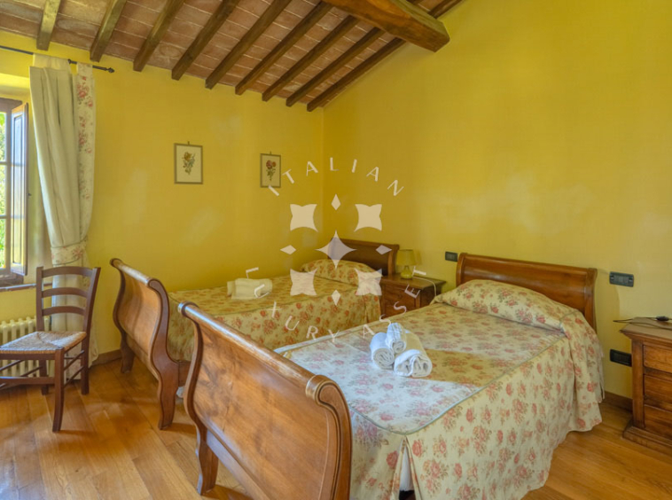 Country Estate Chiusdino Siena Tuscany Italy Pool