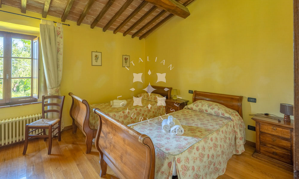 Country Estate Chiusdino Siena Tuscany Italy Pool