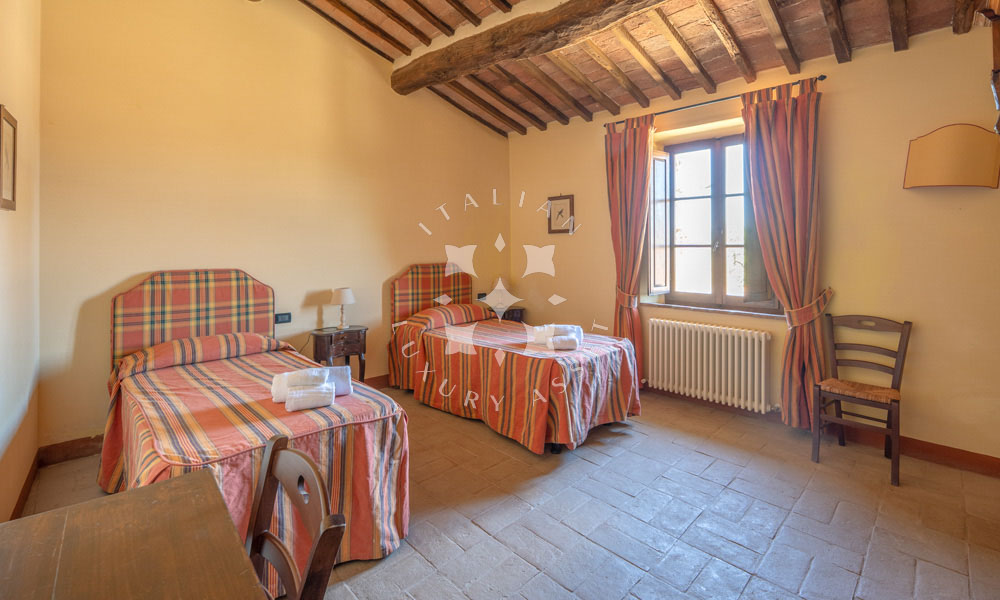 Country Estate Chiusdino Siena Tuscany Italy Pool