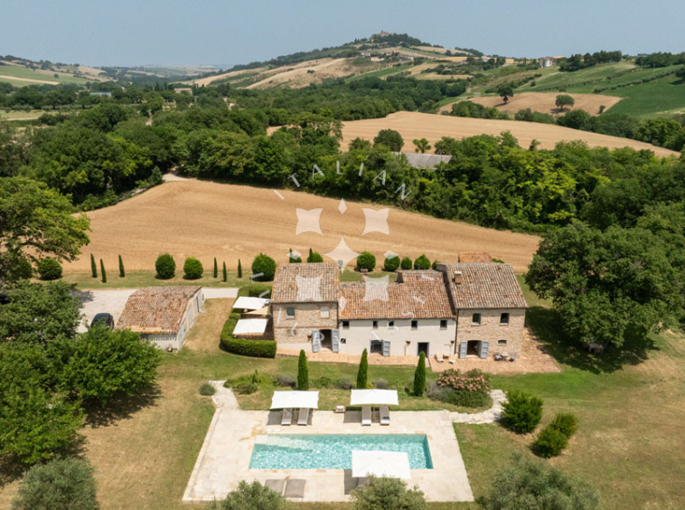 Farmhouse Arcevia Ancona Marche Pool