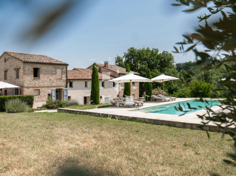 Farmhouse Arcevia Ancona Marche Pool