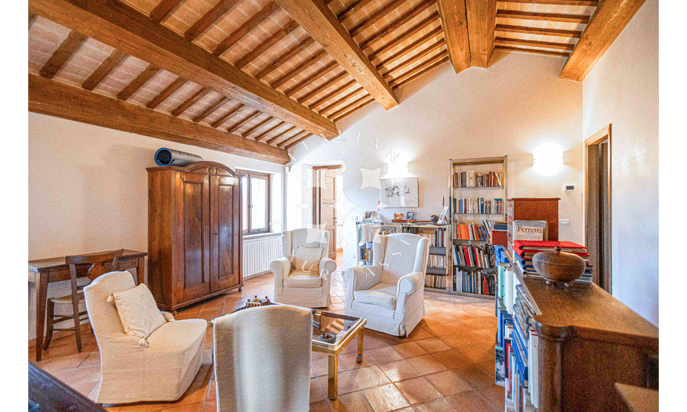 Estate Cupramontana Marche Italy Historical