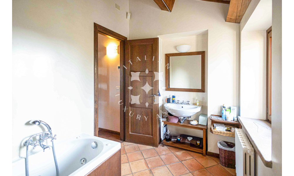 Estate Cupramontana Marche Italy Historical