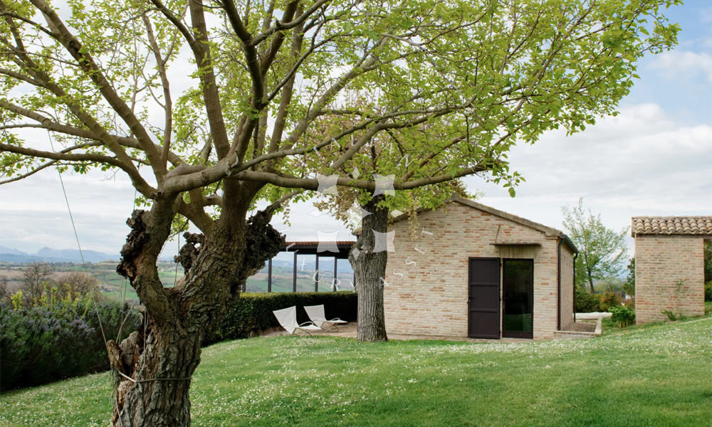 Estate Hotel Trecastelli Ancona Marche Italy Pool