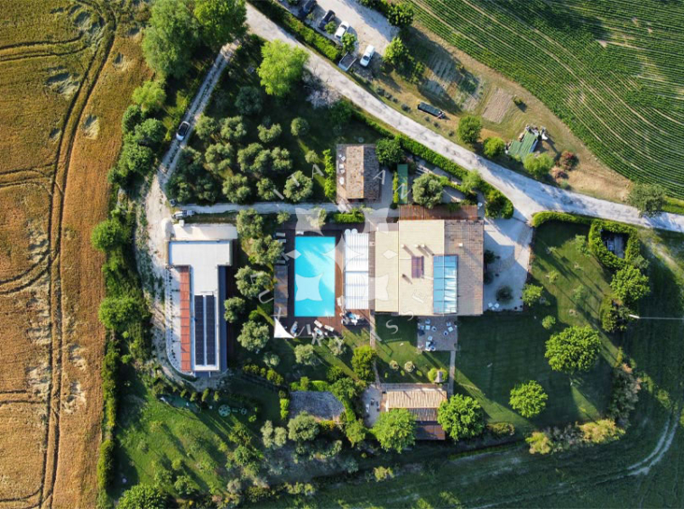 Estate Hotel Trecastelli Ancona Marche Italy Pool