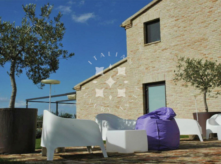 Estate Hotel Trecastelli Ancona Marche Italy Pool