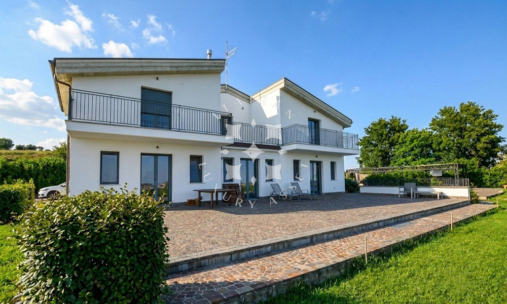 Villa Penne Pescara Abruzzo Italy Pool