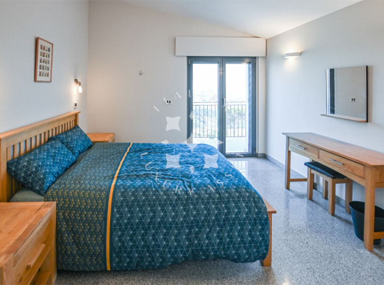 Villa Penne Pescara Abruzzo Italy Pool