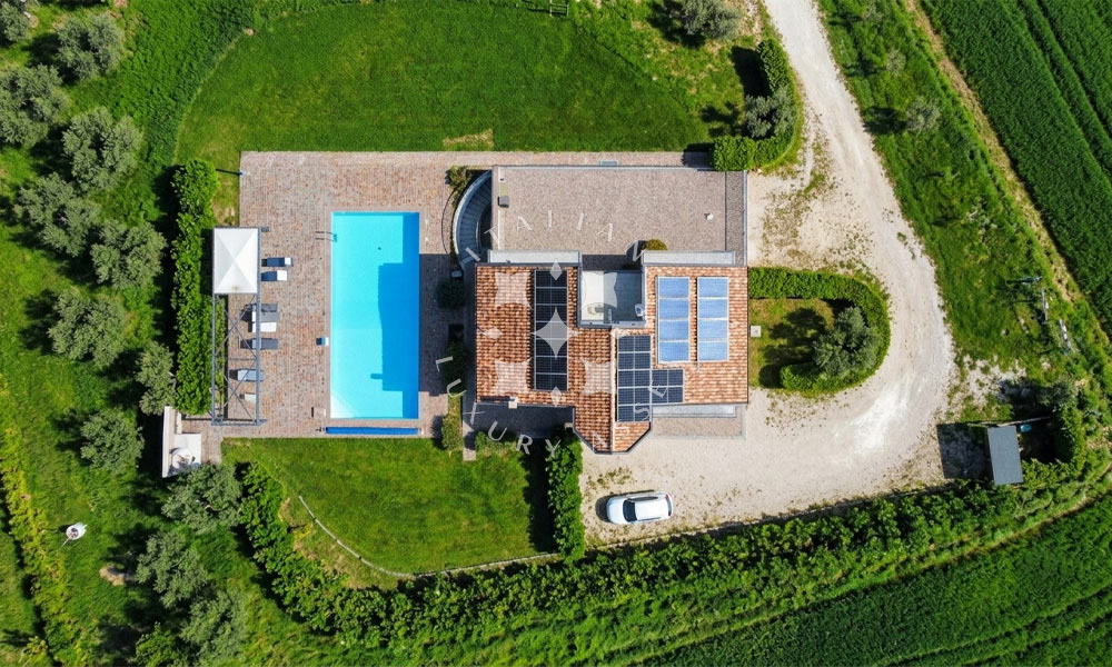 Villa Penne Pescara Abruzzo Italy Pool