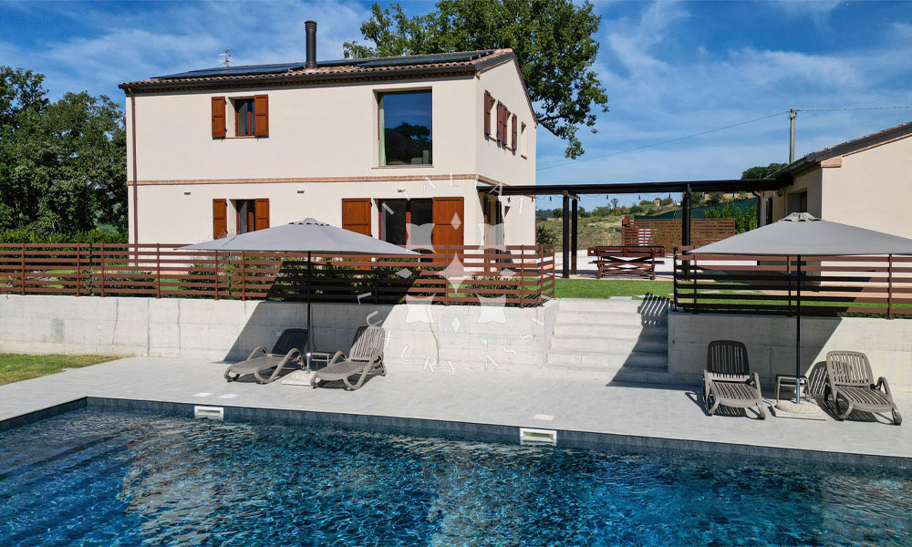 Country House Mogliano Marche Pool Panorama