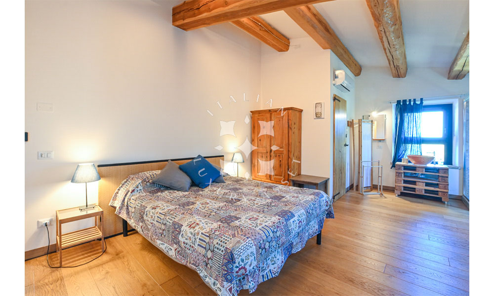 Farmhouse Montecassiano Macerata Marche Panorama Dependance